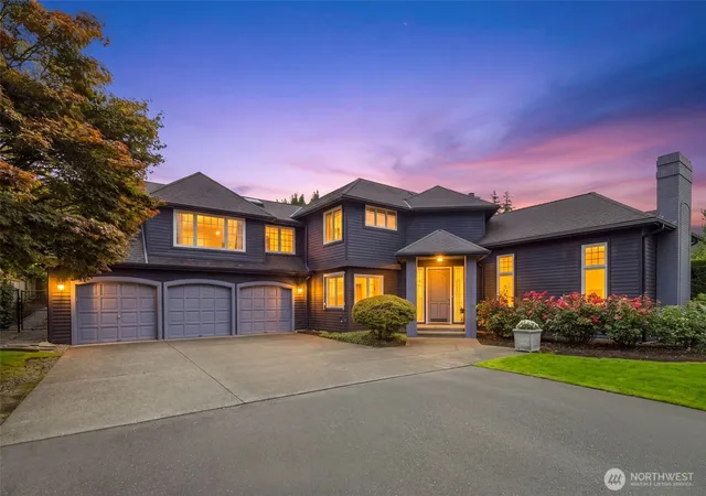 Photo 1 of Mansion for sale at 834 84th Avenue Ne, Medina, WA 98039 | MLS# NWM2577840 | Listing updated on 2026-10-02