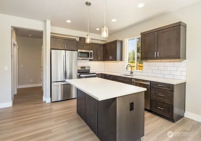 Photo 3 of Single family home for sale at 501 Cleveland Ave, South Cle Elum, WA 98943 | MLS# NWM2577849 | Listing updated on 2026-10-22