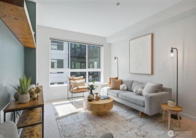 Photo 2 of Condo for sale at 1410 E Pine St #W307, Seattle, WA 98122 | MLS# NWM2577867 | Listing updated on 2026-09-29