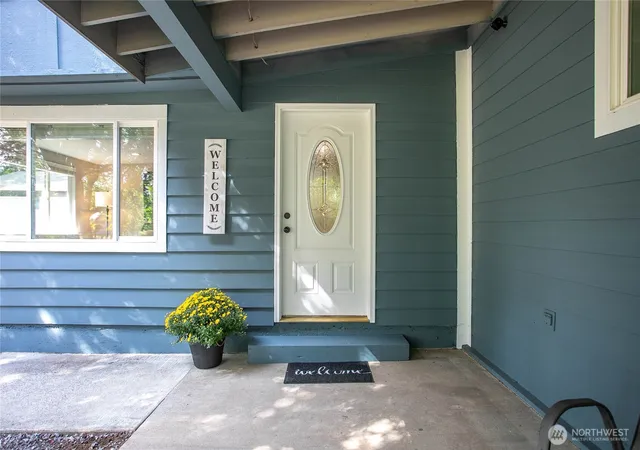 Photo 3 of Sale Pending at 5909 Everson Goshen Rd, Bellingham, WA 98226 | MLS# NWM2577874 | Listing updated on 2026-09-24