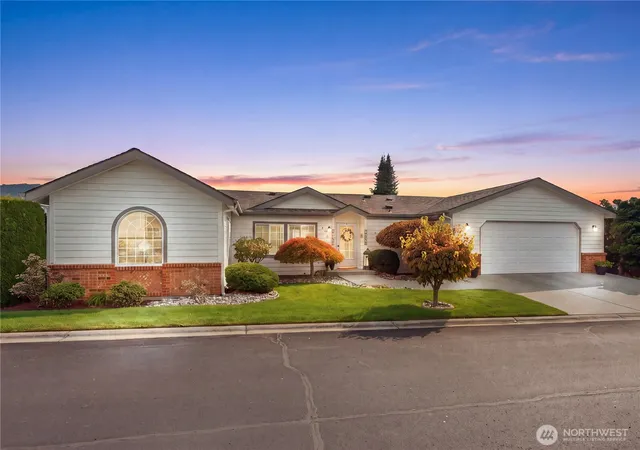 Photo 1 of Manufactured home for sale at 554 Canyon Dr, East Wenatchee, WA 98802 | MLS# NWM2577881 | Listing updated on 2026-09-20