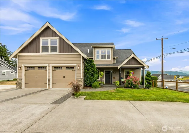 Photo 1 of Single family home for sale at 1348 Larkspur St, Lynden, WA 98264 | MLS# NWM2577891 | Listing updated on 2026-09-28