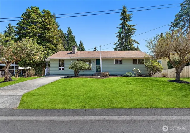 Photo 1 of Single family home for sale at 19233 83rd Place W, Edmonds, WA 98026 | MLS# NWM2577901 | Listing updated on 2026-10-01