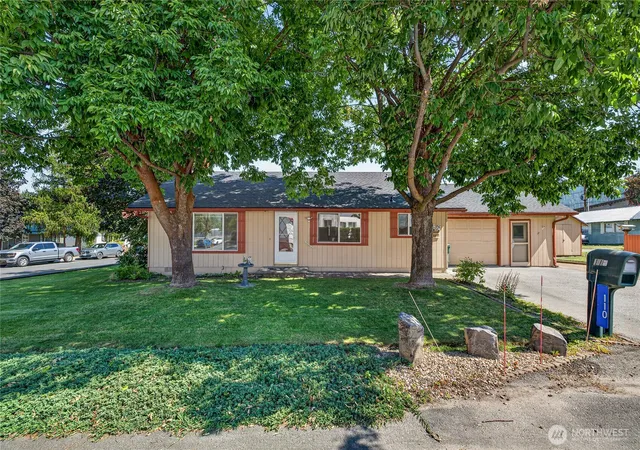 Photo 1 of Single family home for sale at 110 Central Ave, Leavenworth, WA 98826 | MLS# NWM2577903 | Listing updated on 2026-09-25