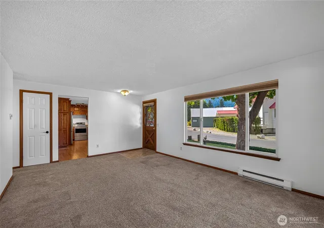 Photo 3 of Single family home for sale at 110 Central Ave, Leavenworth, WA 98826 | MLS# NWM2577903 | Listing updated on 2026-09-25