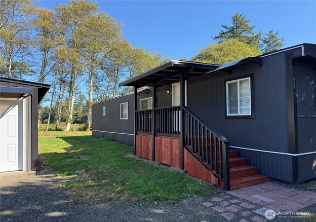 Photo 3 of Sale Pending at 210 E Rain St, Ocean Shores, WA 98569 | MLS# NWM2577919 | Listing updated on 2026-09-29