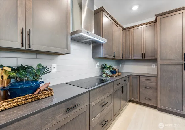 Photo 3 of Single family home for sale at 22869 SE Shore St, Black Diamond, WA 98010 | MLS# NWM2577943 | Listing updated on 2026-09-20
