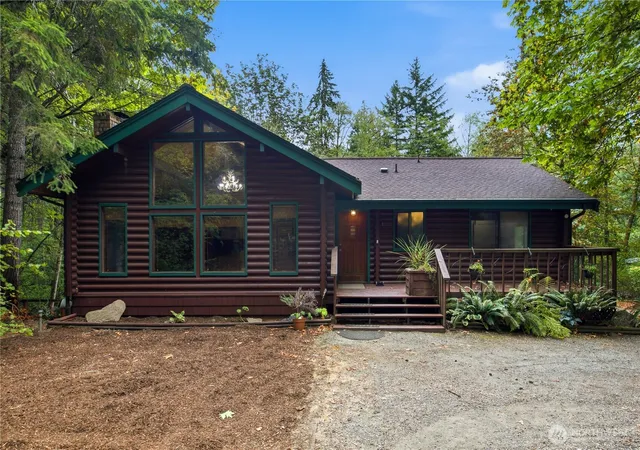 Photo 2 of Single family home for sale at 13405 91st Avenue Ct Nw, Gig Harbor, WA 98329 | MLS# NWM2577958 | Listing updated on 2026-09-26