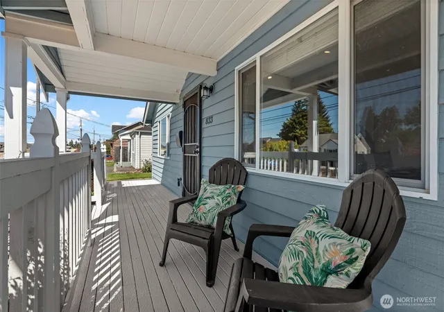 Photo 3 of Sale Pending at 833 S Meyers, Tacoma, WA 98465 | MLS# NWM2577975 | Listing updated on 2026-09-25