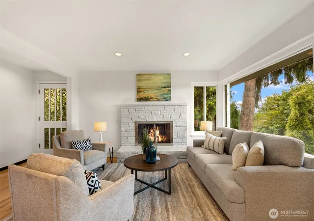 Photo 4 of Single family home for sale at 1309 35th Avenue S, Seattle, WA 98144 | MLS# NWM2577983 | Listing updated on 2026-09-30