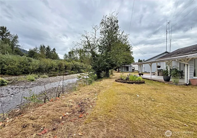 Photo 3 of Manufactured home for sale at 135 River Way, Morton, WA 98356 | MLS# NWM2577995 | Listing updated on 2026-09-20