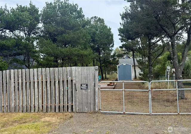 Photo 2 of Land for sale at 30004 G St, Ocean Park, WA 98640 | MLS# NWM2578021 | Listing updated on 2026-09-25