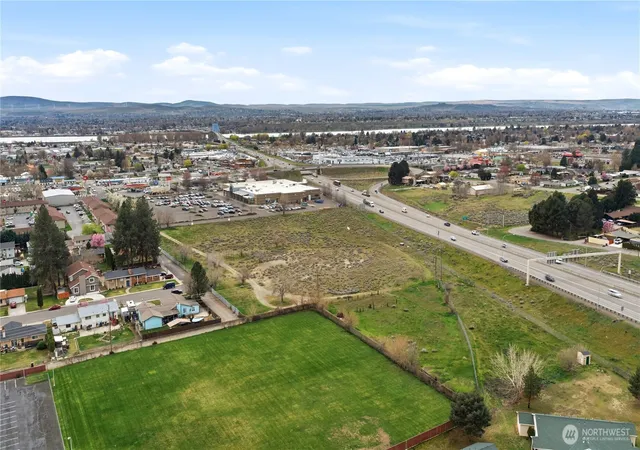 Photo 3 of Land for sale at 0 N Tbd 26th Ave, Pasco, WA 99301 | MLS# NWM2578034 | Listing updated on 2026-09-25