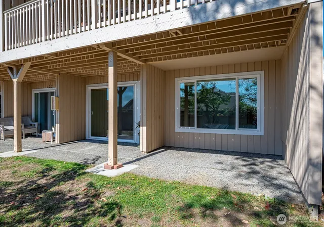 Photo 1 of Sale Pending at 1188 Se Pioneer Way #103, Oak Harbor, WA 98277 | MLS# NWM2578041 | Listing updated on 2026-09-29