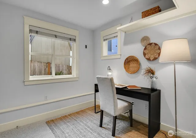 Photo 4 of Sale Pending at 3835 A Interlake Ave N, Seattle, WA 98103 | MLS# NWM2578050 | Listing updated on 2026-09-24