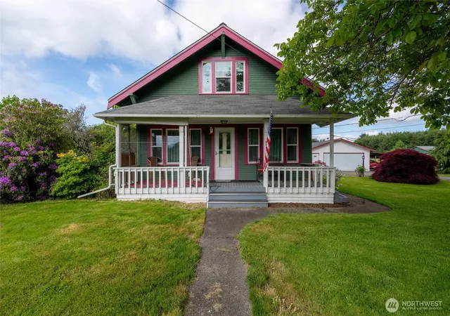 Photo 3 of Single family home for sale at 5753 Lawrence Rd, Everson, WA 98247 | MLS# NWM2578080 | Listing updated on 2026-09-21