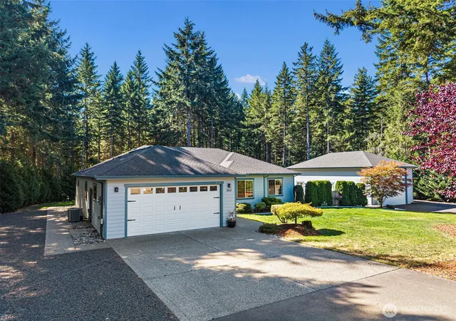 Photo 4 of Sale Pending at 362 SW Ragle Ct, Port Orchard, WA 98367 | MLS# NWM2578082 | Listing updated on 2026-09-30