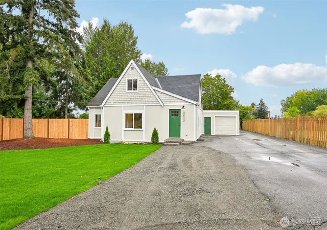 Photo 1 of Single family home for sale at 10522 22nd Avenue E, Tacoma, WA 98445 | MLS# NWM2578083 | Listing updated on 2026-09-22