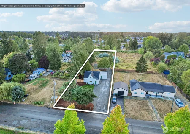 Photo 2 of Single family home for sale at 10522 22nd Avenue E, Tacoma, WA 98445 | MLS# NWM2578083 | Listing updated on 2026-09-22