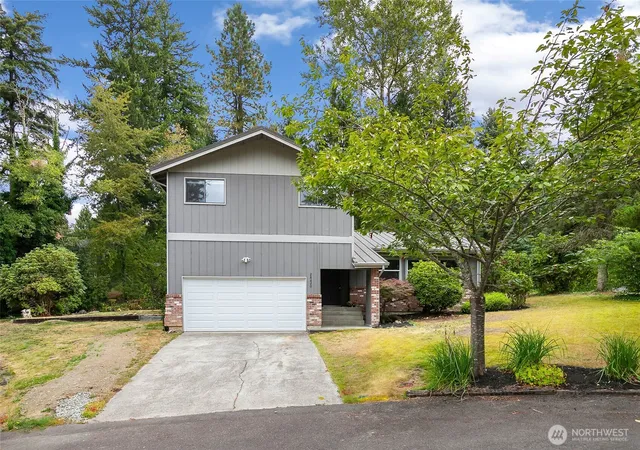 Photo 2 of Single family home for sale at 28620 Se 464th Court, Enumclaw, WA 98022 | MLS# NWM2578107 | Listing updated on 2026-09-25