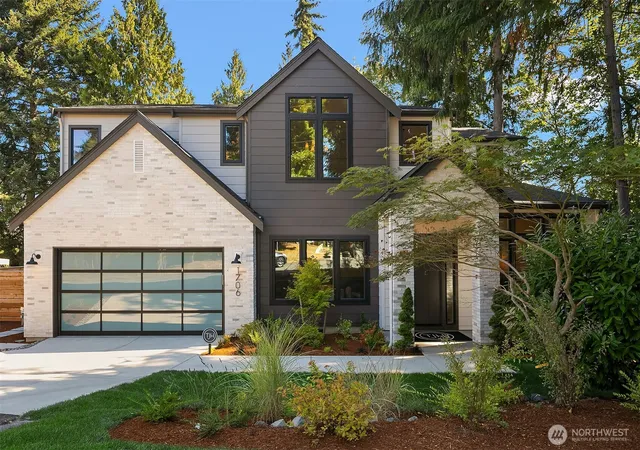 Photo 2 of Mansion for sale at 1706 111th Avenue Ne, Bellevue, WA 98004 | MLS# NWM2578126 | Listing updated on 2026-09-21
