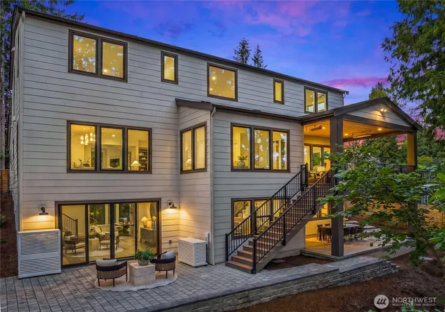 Photo 3 of Mansion for sale at 1706 111th Avenue Ne, Bellevue, WA 98004 | MLS# NWM2578126 | Listing updated on 2026-09-21