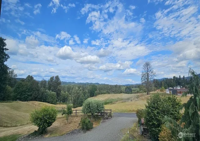 Photo 1 of Single family home for sale at 4523 Pleasant Hl Rd, Kelso, WA 98626 | MLS# NWM2578136 | Listing updated on 2026-10-01