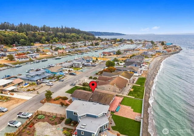 Photo 1 of Single family home for sale at 3672 Oceanside Dr, Greenbank, WA 98253 | MLS# NWM2578149 | Listing updated on 2026-09-25
