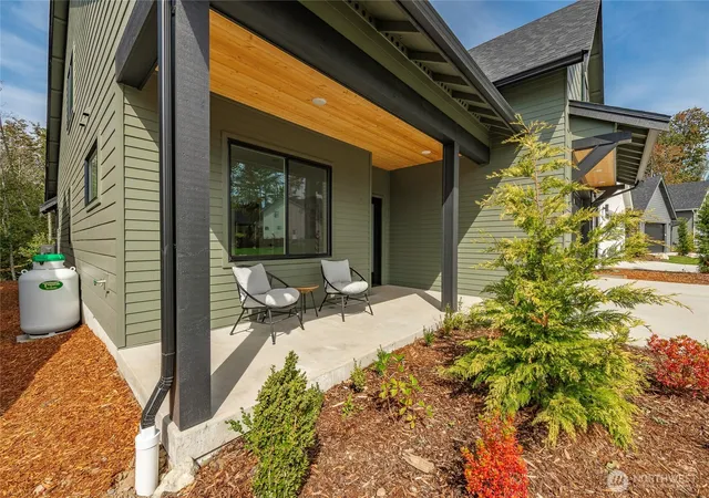 Photo 3 of Single family home for sale at 2950 Cedar View Way, Blaine, WA 98230 | MLS# NWM2578188 | Listing updated on 2026-09-30