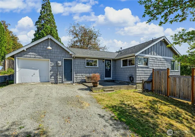 Photo 2 of Single family home for sale at 503 Gove St, Steilacoom, WA 98388 | MLS# NWM2578197 | Listing updated on 2026-09-29