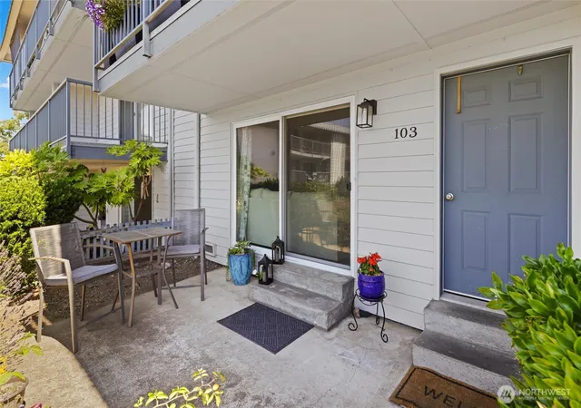 Photo 3 of Condo for sale at 22977 Marine View Dr S #C103, Des Moines, WA 98198 | MLS# NWM2578202 | Listing updated on 2026-10-02
