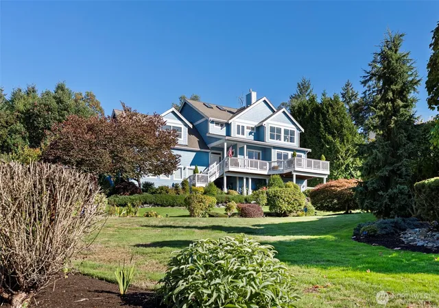Photo 2 of Single family home for sale at 7804 31st Street Nw, Gig Harbor, WA 98335 | MLS# NWM2578205 | Listing updated on 2026-10-01