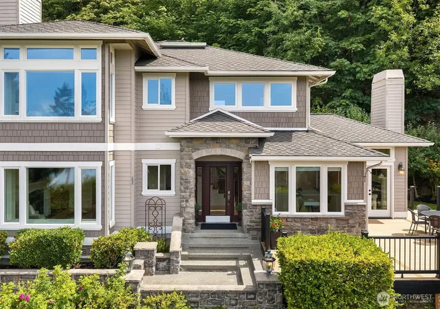 Photo 2 of Single family home for sale at 20230 Ne 18th Place, Sammamish, WA 98074 | MLS# NWM2578214 | Listing updated on 2026-10-02