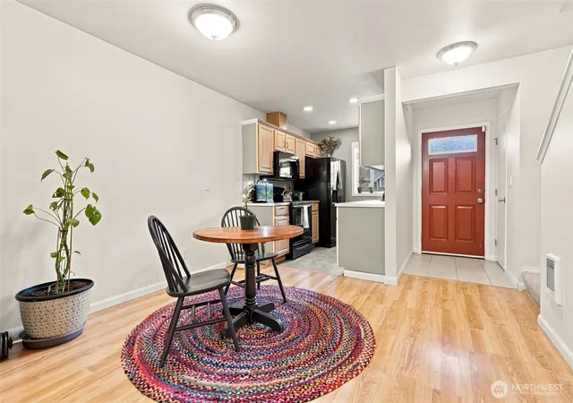 Photo 3 of Townhouse for sale at 12564 Springbrook Ln SW, Lakewood, WA 98499 | MLS# NWM2578223 | Listing updated on 2026-09-24