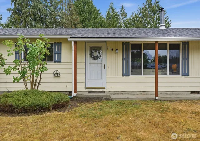 Photo 3 of Single family home for sale at 112 19th Avenue, Battle Ground, WA 98604 | MLS# NWM2578235 | Listing updated on 2026-09-26