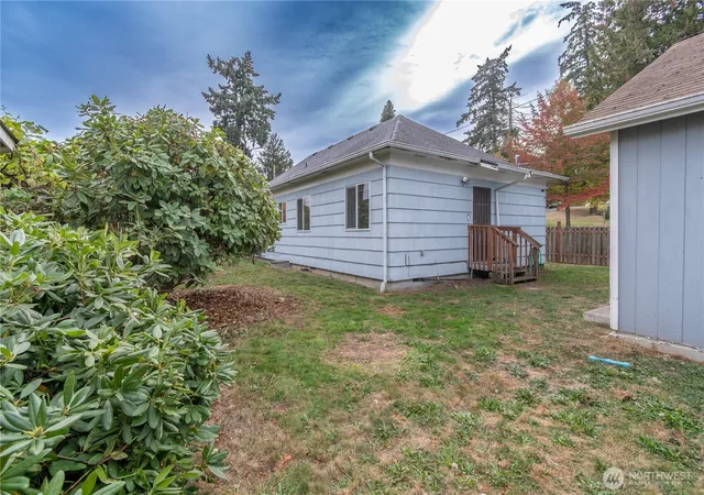 Photo 3 of Single family home for sale at 1129 S 61st Street, Tacoma, WA 98408 | MLS# NWM2578249 | Listing updated on 2026-10-01