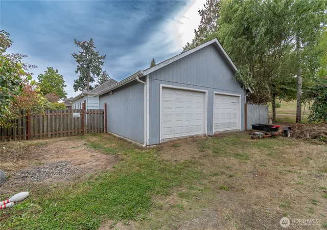 Photo 3 of Single family home for sale at 1129 S 61st Street, Tacoma, WA 98408 | MLS# NWM2578249 | Listing updated on 2026-10-01