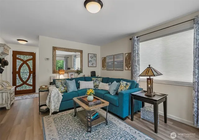 Photo 4 of Single family home for sale at 6103 77th Avenue NE, Marysville, WA 98270 | MLS# NWM2578254 | Listing updated on 2026-09-24