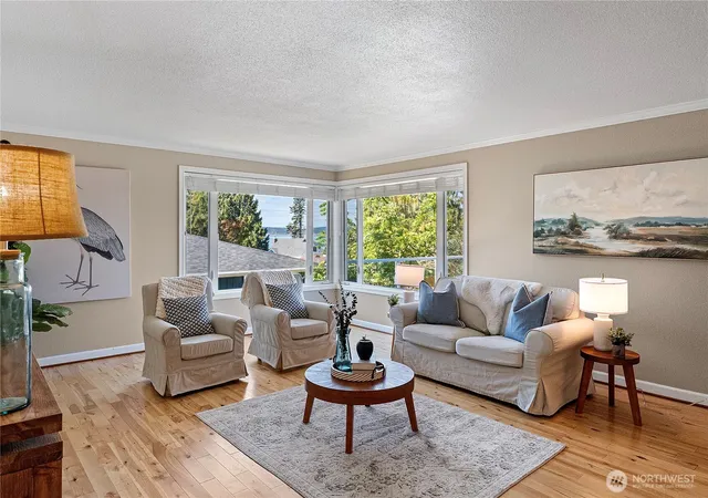 Photo 4 of Single family home for sale at 210 Champion St, Steilacoom, WA 98388 | MLS# NWM2578255 | Listing updated on 2026-09-22