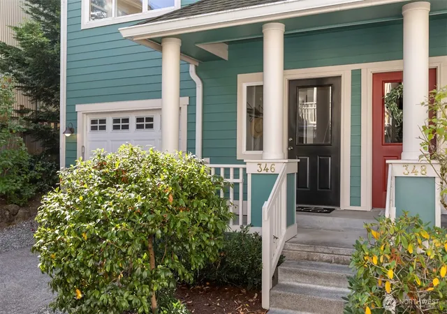 Photo 3 of Sale Pending at 346 Wyatt Way Ne #10, Bainbridge Island, WA 98110 | MLS# NWM2578282 | Listing updated on 2026-09-26