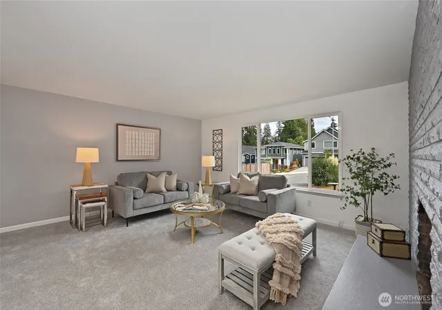 Photo 4 of Sale Pending at 14100 Meridian Dr SE, Everett, WA 98208 | MLS# NWM2578291 | Listing updated on 2026-10-01