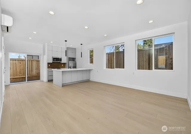 Photo 3 of Single family home for sale at 1220 NE 100th Street, Seattle, WA 98125 | MLS# NWM2578293 | Listing updated on 2026-09-26