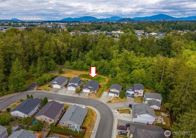 Photo 2 of Single family home for sale at 1220 N 12th Road, Mount Vernon, WA 98273 | MLS# NWM2578297 | Listing updated on 2026-09-25