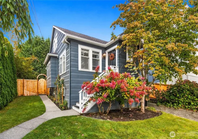 Photo 1 of Single family home for sale at 3613 35th Avenue Sw, Seattle, WA 98126 | MLS# NWM2578308 | Listing updated on 2026-10-01