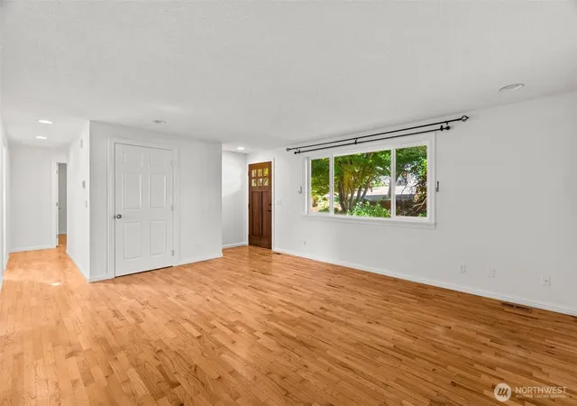 Photo 3 of Single family home for sale at 418 Frederick St NE, Olympia, WA 98506 | MLS# NWM2578315 | Listing updated on 2026-10-02