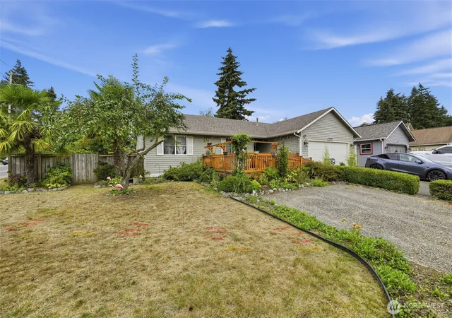 Photo 1 of Single family home for sale at 11606 Se 219th Place, Kent, WA 98031 | MLS# NWM2578332 | Listing updated on 2026-10-01