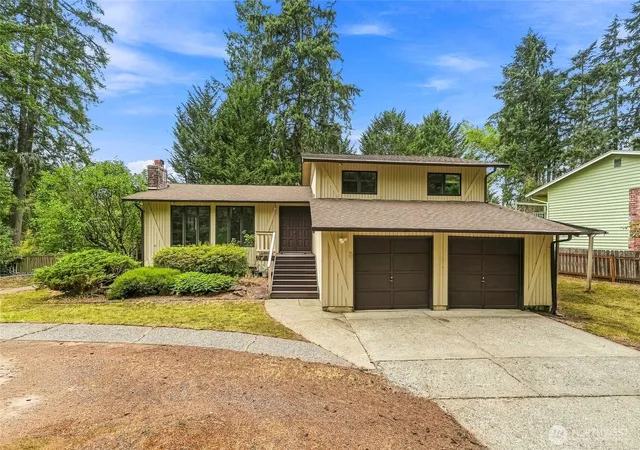 Photo 2 of Single family home for sale at 32343 227th Avenue Se, Kent, WA 98042 | MLS# NWM2578342 | Listing updated on 2026-09-26