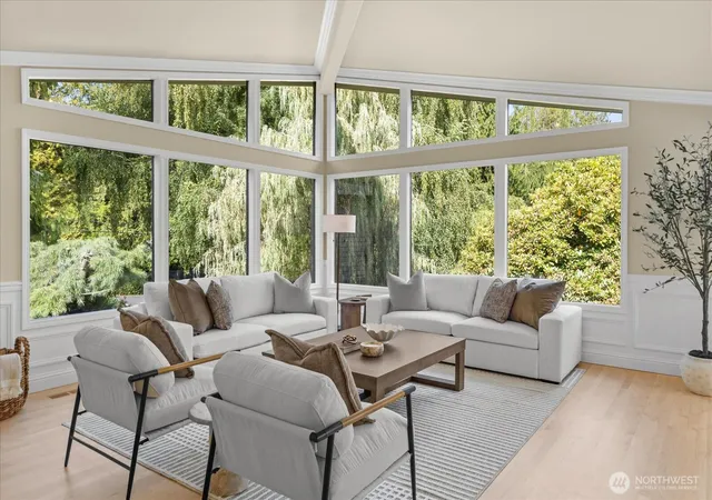 Photo 3 of Single family home for sale at 1512 9th Avenue N, Edmonds, WA 98020 | MLS# NWM2578402 | Listing updated on 2026-09-25