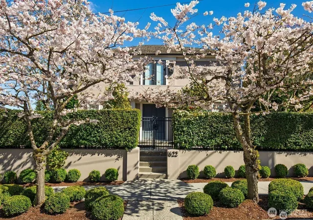 Photo 2 of Single family home for sale at 1622 5th Avenue N, Seattle, WA 98109 | MLS# NWM2578436 | Listing updated on 2026-09-30