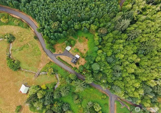 Photo 2 of Single family home for sale at 23 Elk Crk Rd, Raymond, WA 98577 | MLS# NWM2578445 | Listing updated on 2026-09-25